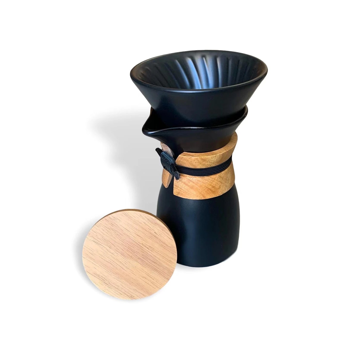 Set de cafea V60 cu dripper ceramic și capac din bambus, ideal pentru prepararea cafelei manuale, 540 ml.