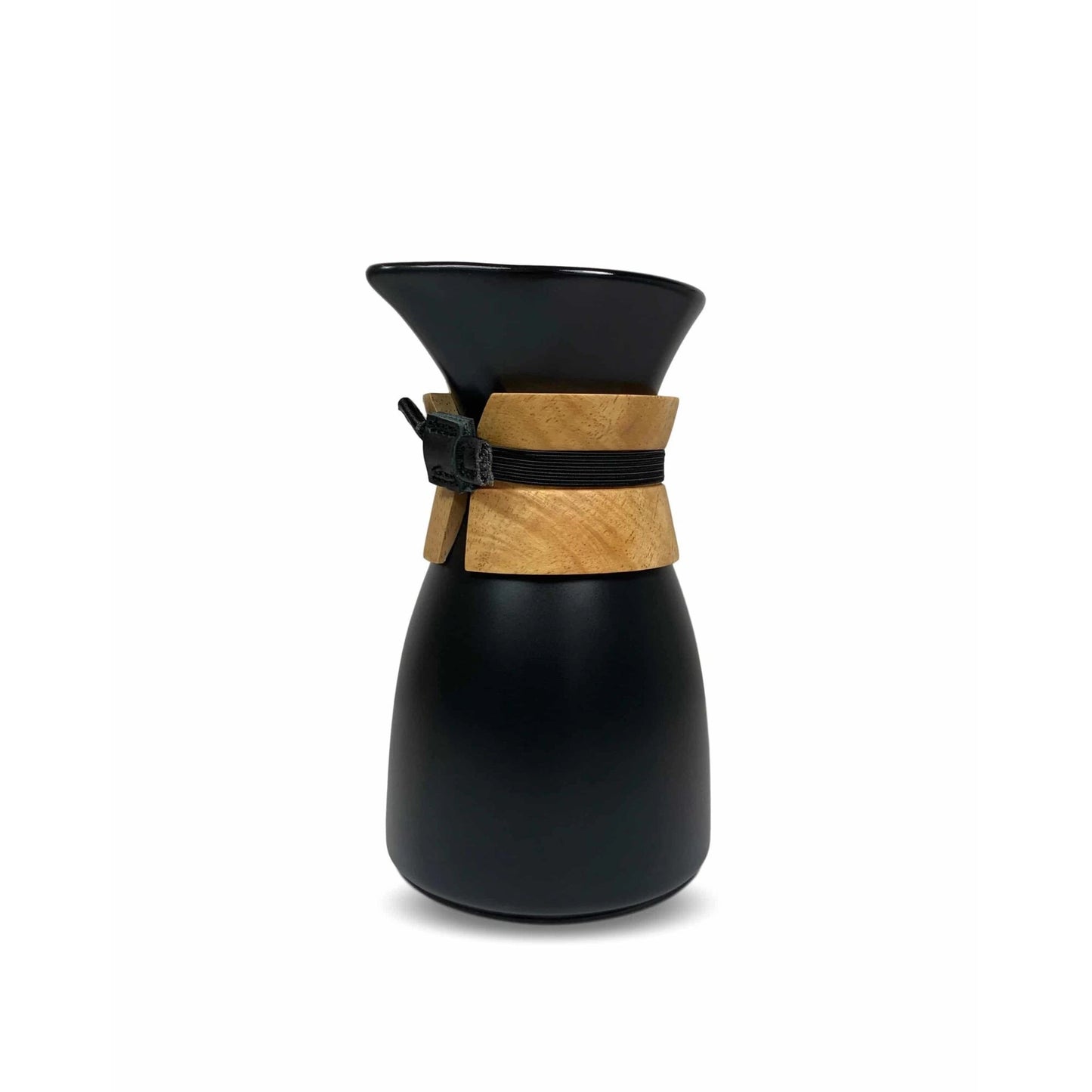 Set preparare cafea V60 cu dripper ceramic, capac din bambus și capacitate de 540 ml, perfect pentru iubitorii de cafea.